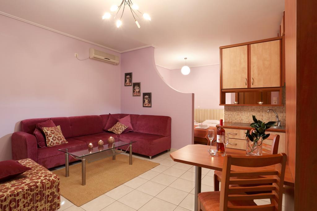 Politia Villas Karystos  Ruang foto